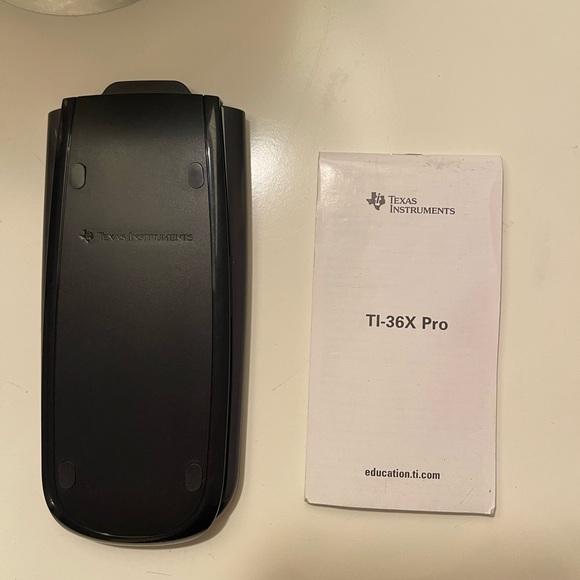 Texas Instruments Calculator - Picture 2 of 3